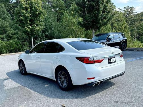 2018 Lexus ES 350 Base