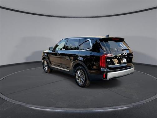 2023 Kia Telluride LX