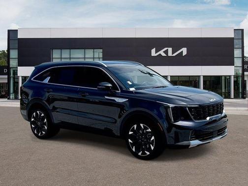 Metal 2025 Kia Sorento EX