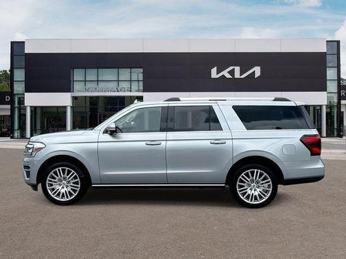 Star White 2023 Ford Expedition Max Limited