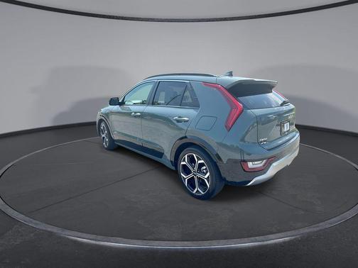 2023 Kia Niro Plug-In Hybrid SX Touring
