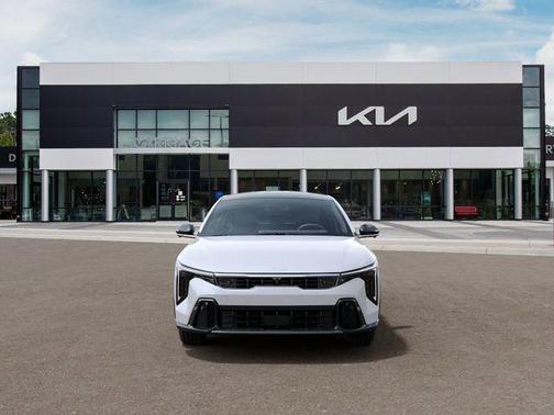 Snow White Pearl 2026 Kia K4 GT-LINE