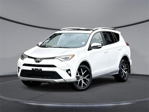 2016 Toyota RAV4 SE