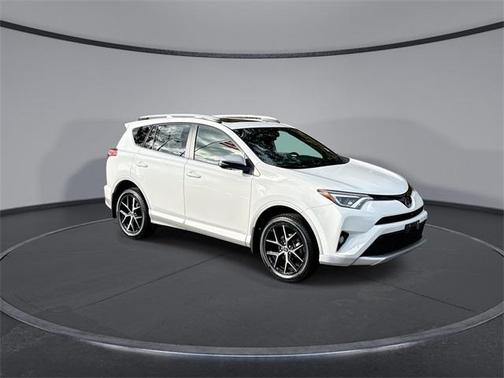 2016 Toyota RAV4 SE