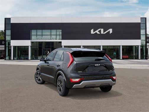 2025 Kia Niro SX