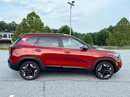 Mars Orange 2025 Kia Seltos SX