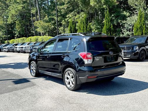 2017 Subaru Forester 2.5i Touring