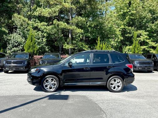 2017 Subaru Forester 2.5i Touring