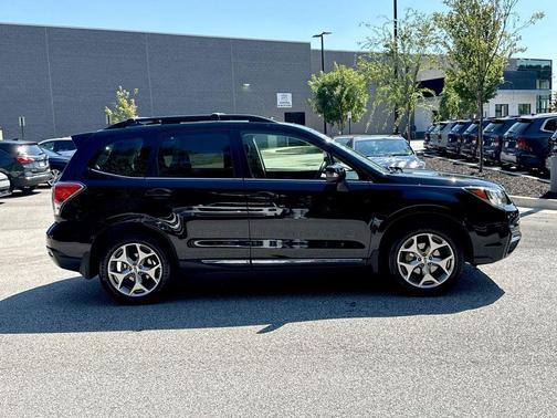 2017 Subaru Forester 2.5i Touring