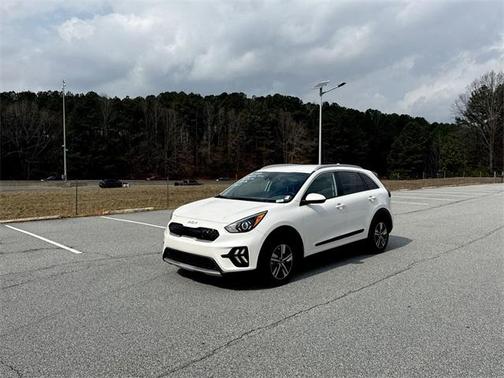 2022 Kia Niro LXS