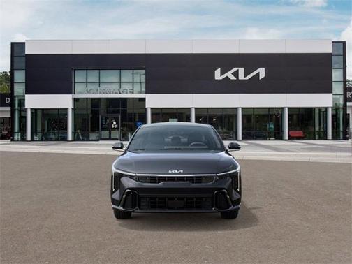 2025 Kia K4 GT-Line Turbo