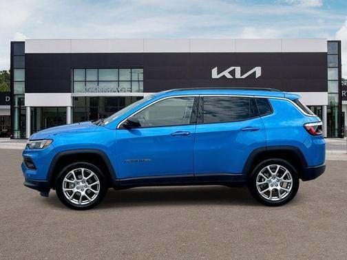 Laser Blue 2022 Jeep Compass Latitude Lux
