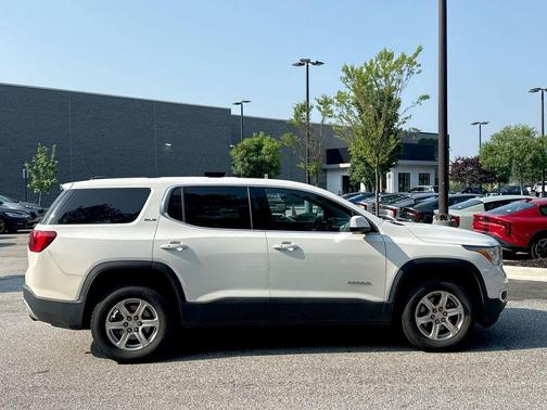 2019 GMC Acadia SLE-1