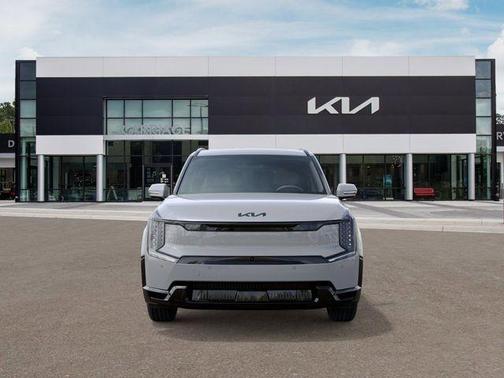 Wolf Gray 2026 Kia EV9 Land