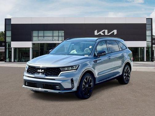 Everlasting Silver 2023 Kia Sorento SX
