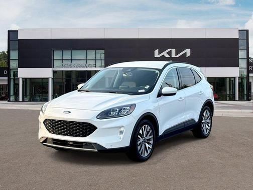 2021 Ford Escape Titanium Hybrid