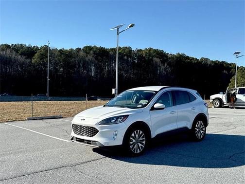 2021 Ford Escape Titanium Hybrid