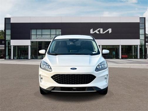 2021 Ford Escape Titanium Hybrid