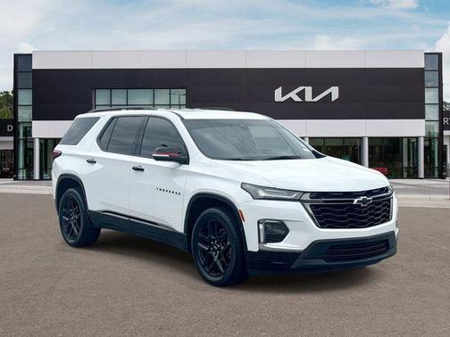 2022 Chevrolet Traverse Premier