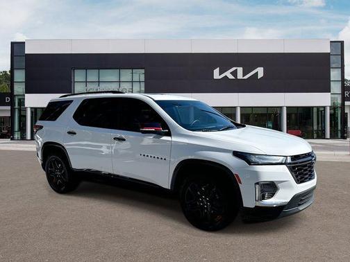 2022 Chevrolet Traverse Premier