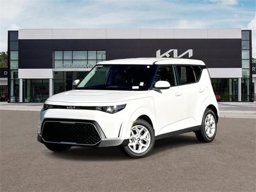 2024 Kia Soul LX