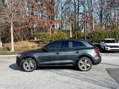 2019 Audi Q5 2.0T Premium Plus