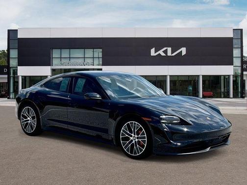 Black 2022 Porsche Taycan Base