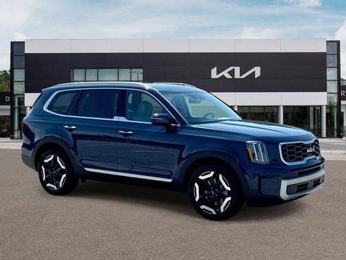 2023 Kia Telluride S