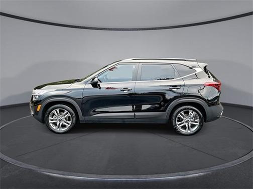 2022 Kia Seltos S