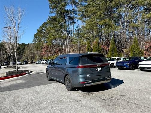 2024 Kia Carnival SX