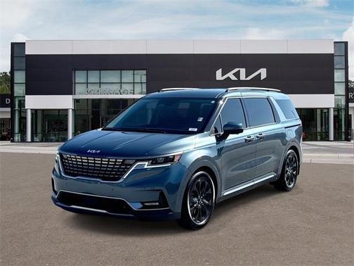 2024 Kia Carnival SX