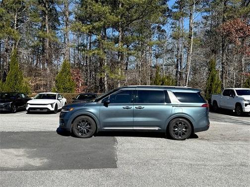 2024 Kia Carnival SX