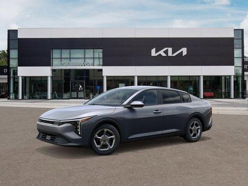 2026 Kia K4 