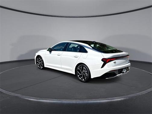 2025 Kia K5 EX