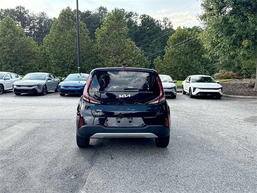 2024 Kia Soul LX