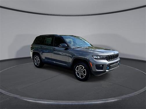 2023 Jeep Grand Cherokee 4xe Trailhawk