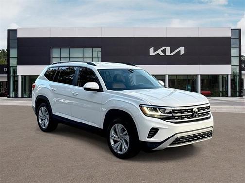 2022 Volkswagen Atlas 2.0T SE w/Technology