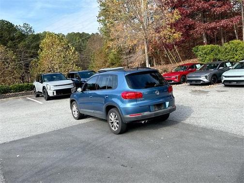 2017 Volkswagen Tiguan Limited 2.0T