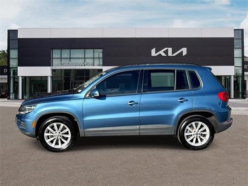 2017 Volkswagen Tiguan Limited 2.0T