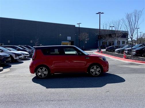 2019 Kia Soul +
