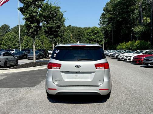 2018 Kia Sedona EX
