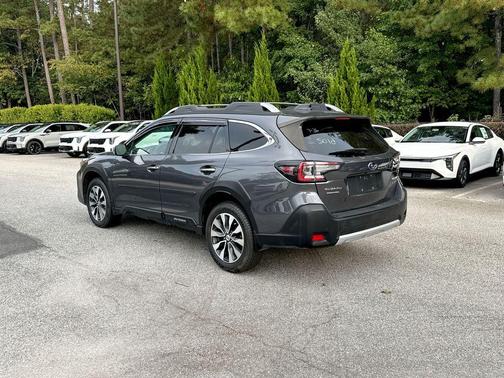 2023 Subaru Outback Touring