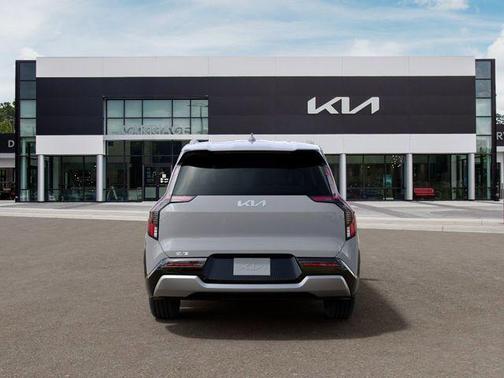 Wolf Gray 2026 Kia EV9 Land