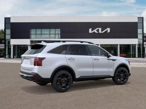 Glacial White Pearl 2026 Kia Sorento X-Line SX Prestige