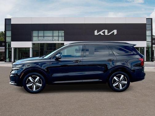 2022 Kia Sorento S