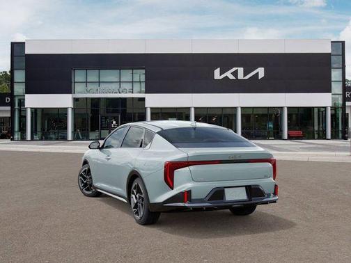 2026 Kia K4 GT-LINE