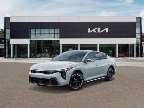 2026 Kia K4 GT-LINE