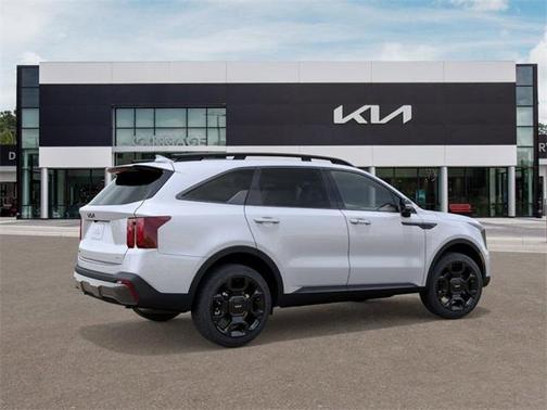 2025 Kia Sorento X-Line EX
