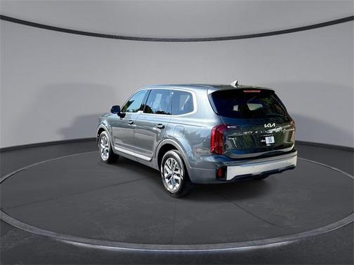 2023 Kia Telluride LX