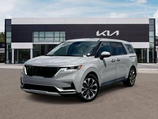 Ceramic Silver 2024 Kia Carnival EX